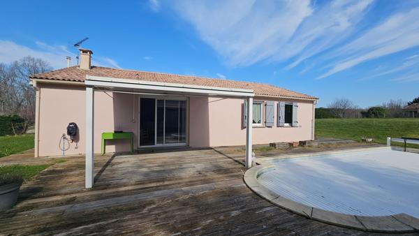 Maison 91m2 - 3 chambres - piscine - 2005 m2 de terrain