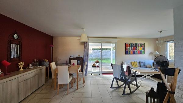 Maison 91m2 - 3 chambres - piscine - 2005 m2 de terrain