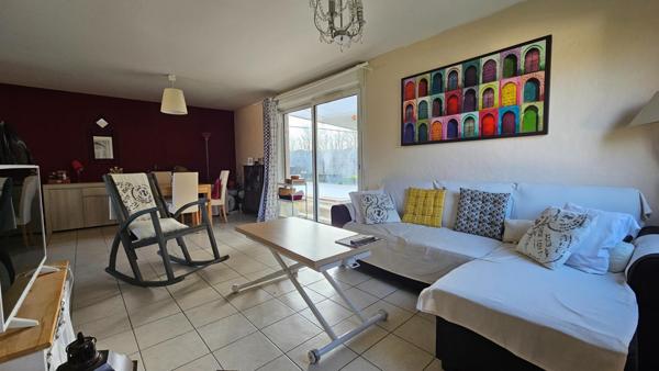 Maison 91m2 - 3 chambres - piscine - 2005 m2 de terrain