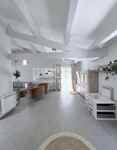 LATTES CENTRE-VILLA 4 CHAMBRES-TERRAIN 448 M2-PISCINE-GARAGE-TRAMWAY