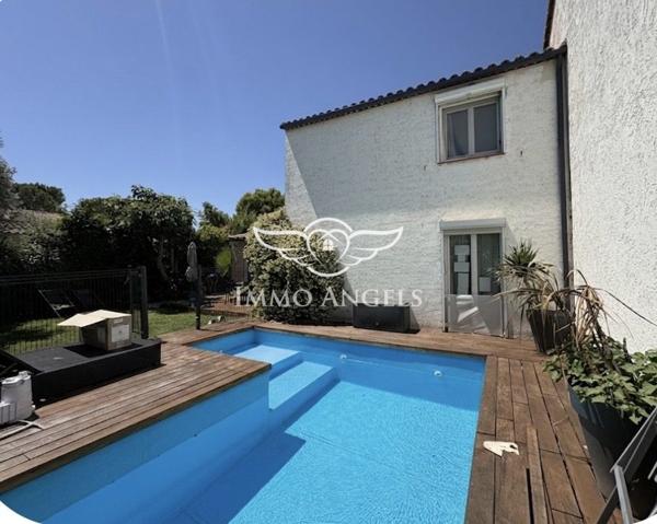 LATTES CENTRE-VILLA 4 CHAMBRES-TERRAIN 448 M2-PISCINE-GARAGE-TRAMWAY