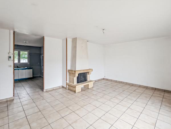 Maison 3 chambres à vendre à Challans proche du centre commercial Leclerc