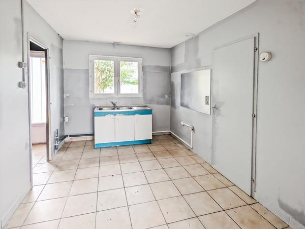 Maison 3 chambres à vendre à Challans proche du centre commercial Leclerc