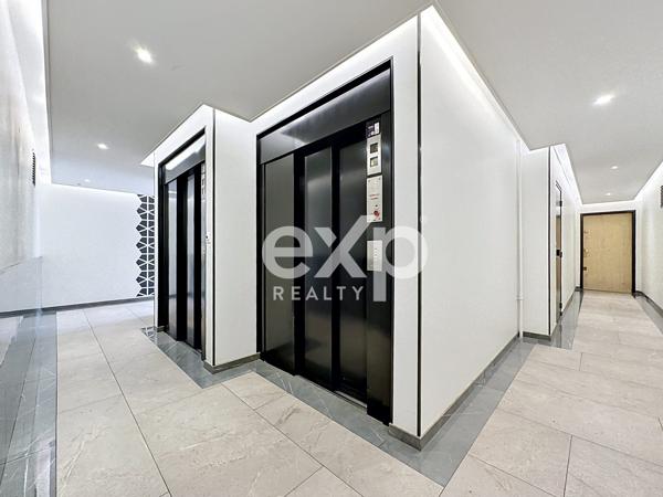 Appartement 100m2 dernier étage avec loggia, Saint-Denis