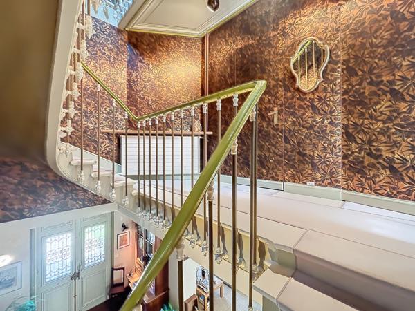 Meaux (77100) VILLA FAMILIALE & SA DEPENDANCE