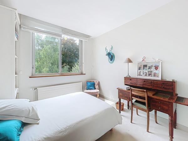 Meaux (77100) VILLA FAMILIALE & SA DEPENDANCE