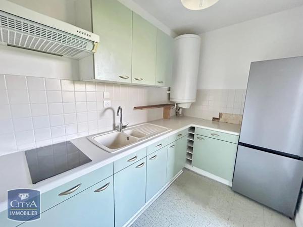 Appartement à louer 2 pièces 46.86m² Le Mans (72000)