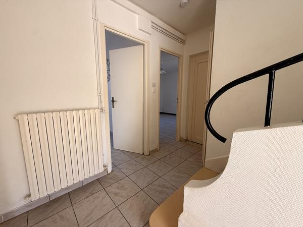 Maison TREBES - 3 CHAMBRES - JARDIN et TERRASSE