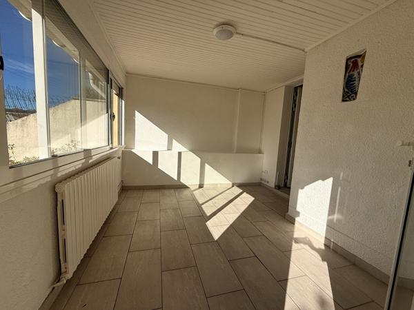 Maison TREBES - 3 CHAMBRES - JARDIN et TERRASSE