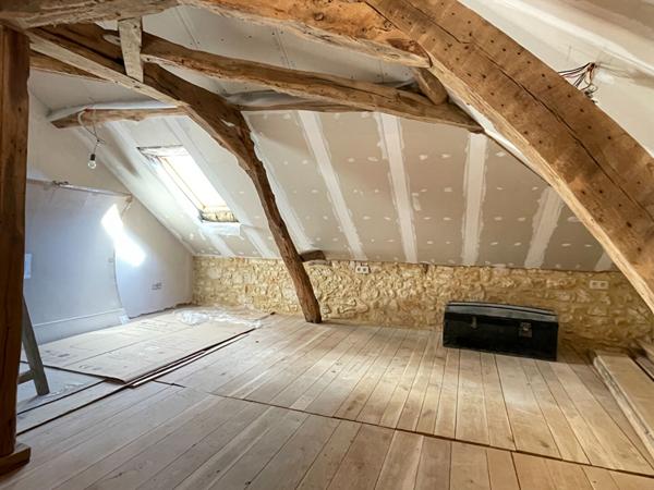 A vendre immeuble à Cubjac Auvezere Val D Ans