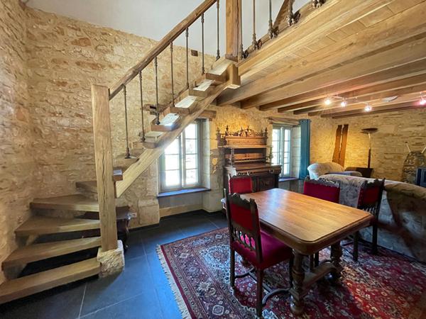 A vendre immeuble à Cubjac Auvezere Val D Ans