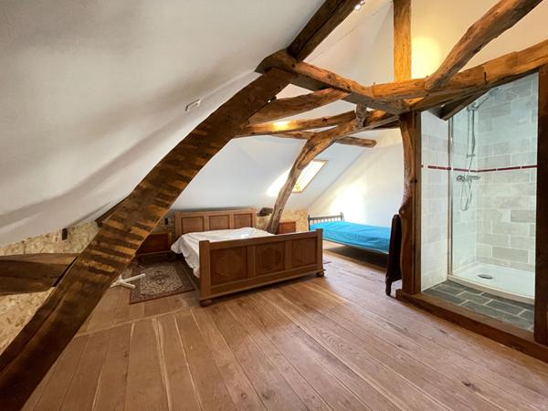 A vendre immeuble à Cubjac Auvezere Val D Ans