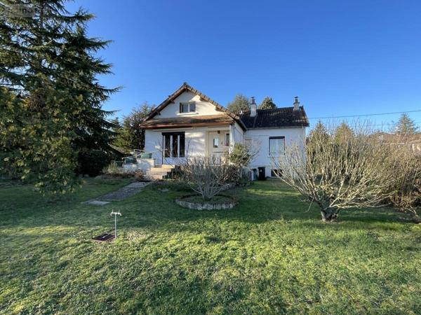 Maison à vendre à Champagné dans la Sarthe (72470), ref : 72033-410