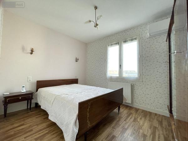 Maison à vendre à Champagné dans la Sarthe (72470), ref : 72033-410