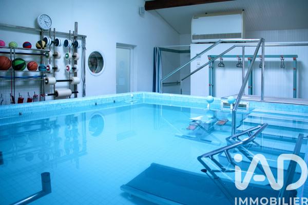 Maison à vendre 7 pièces 266 m² Mérignac