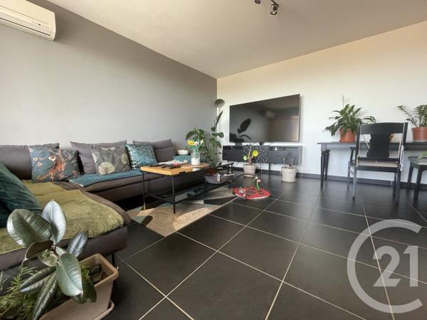 Appartement T3 à vendre  3 pièces - 68,90 m2 MARSEILLE - 13015