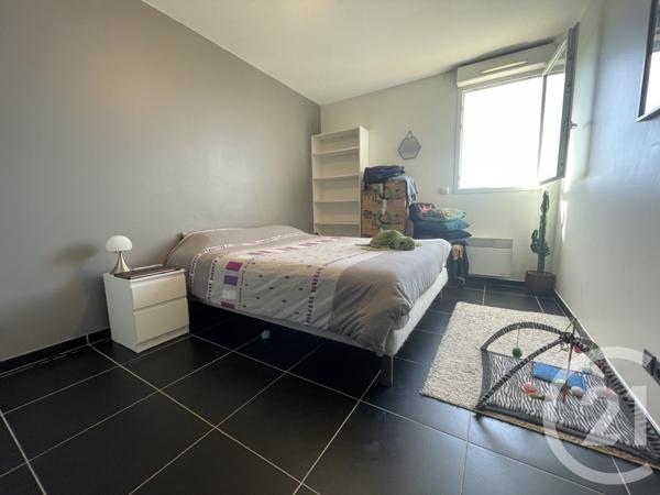Appartement T3 à vendre  3 pièces - 68,90 m2 MARSEILLE - 13015
