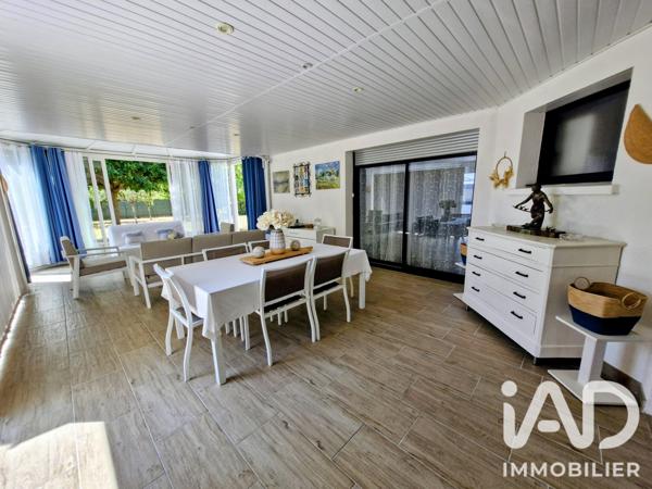 Maison à vendre 6 pièces 177,46 m² Saint-Laurent-des-Vignes