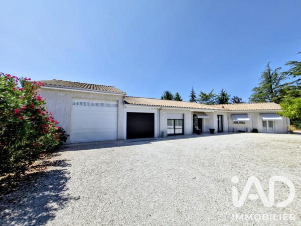Maison à vendre 6 pièces 177,46 m² Saint-Laurent-des-Vignes