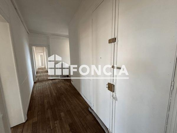 Location Appartement 5 pièces 135.9 m² - 28 cours Jean-Baptiste langlet Reims 51100