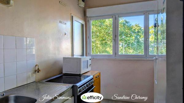 Appartement
         4 pièces
        - 70 m² Exclusivité 141 000 €*