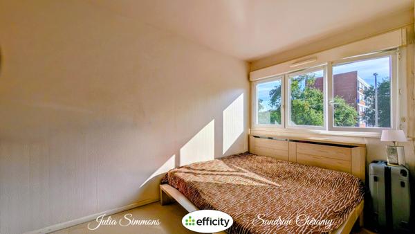 Appartement
         4 pièces
        - 70 m² Exclusivité 141 000 €*
