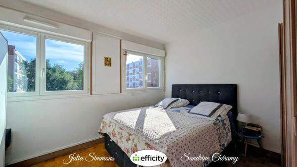 Appartement
         4 pièces
        - 70 m² Exclusivité 141 000 €*