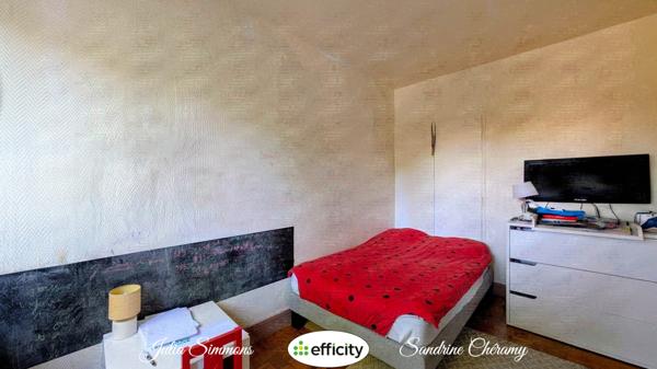 Appartement
         4 pièces
        - 70 m² Exclusivité 141 000 €*