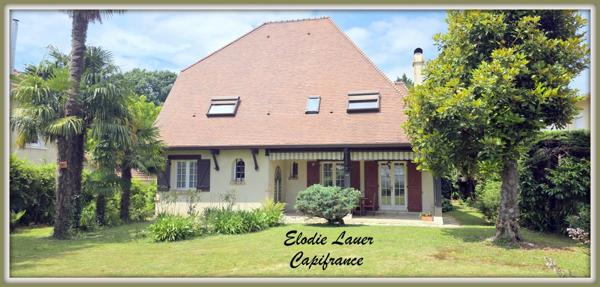 PAU – SAINT-JULIEN Une maison pensée pour les familles, 6 chambres, jardin plein sud et calme absolu dans l'un des quartiers les plus recherchés de Pau