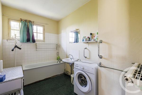 Maison à vendre  5 pièces - 150 m2 ST ISMIER - 38