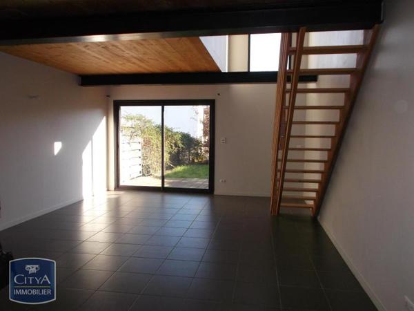Maison à louer 3 pièces 86.1m²