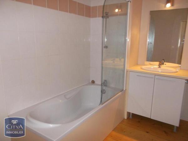 Maison à louer 3 pièces 86.1m²