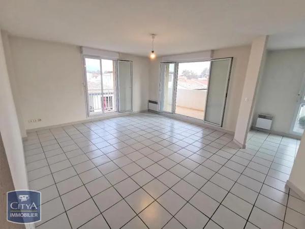Appartement à louer 3 pièces 74.67m² Saint-Estève (66240)
