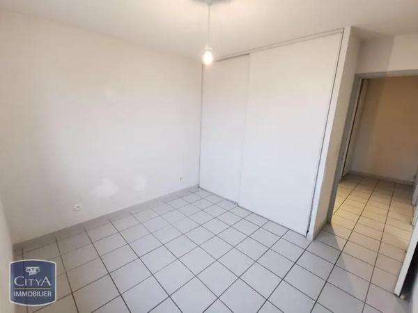 Appartement à louer 3 pièces 74.67m² Saint-Estève (66240)