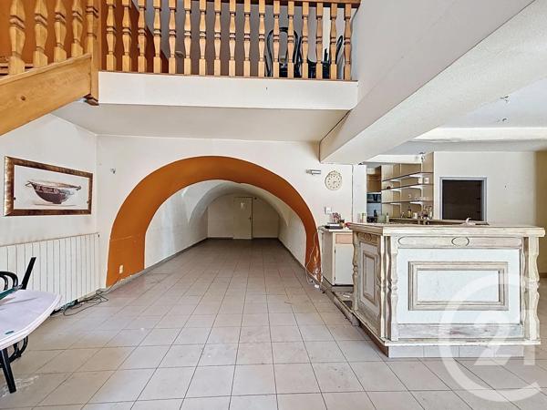 Immeuble à vendre  340 m 2   MONTELIMAR  - 26