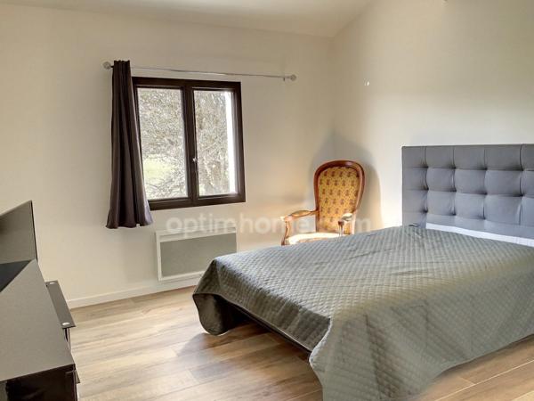 Propriete 12 pièces BANON (04)