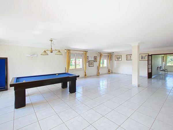 Maison à vendre    9 pièces •  Gelos