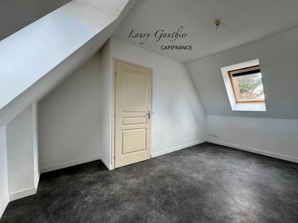 Maison semi-individuelle 66 m² – 2 chambres – Garage – Jardin – Calme – Centre de Comines