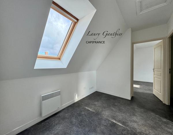 Maison semi-individuelle 66 m² – 2 chambres – Garage – Jardin – Calme – Centre de Comines