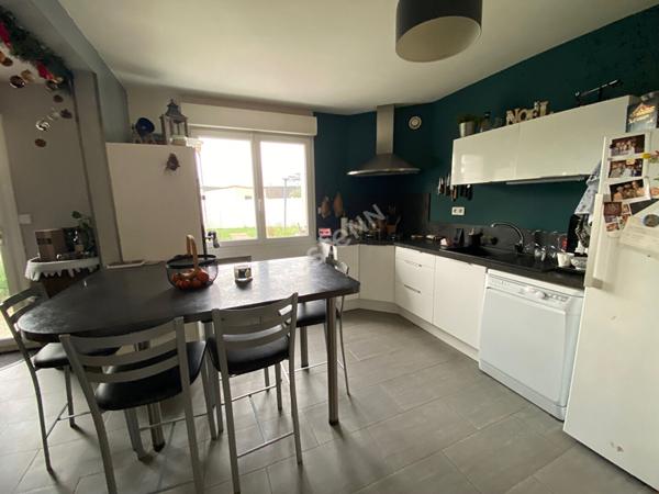 Maison de 7 pieces a Ploermel (56800)