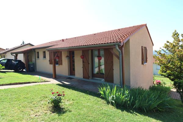 Maison Cournon D Auvergne 6 pièce(s) 171 m2