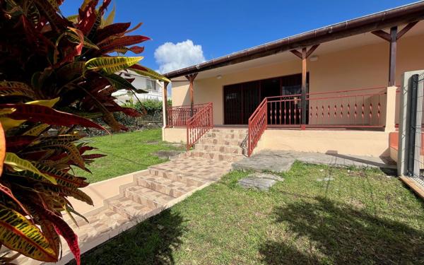 Maison à louer    4 pièces •  Fort-de-France