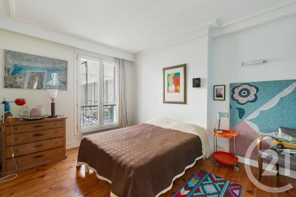 Appartement F6 à vendre  6 pièces - 162,37 m2 PARIS - 75009