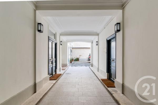 Appartement F6 à vendre  6 pièces - 162,37 m2 PARIS - 75009