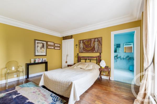 Appartement F6 à vendre  6 pièces - 162,37 m2 PARIS - 75009
