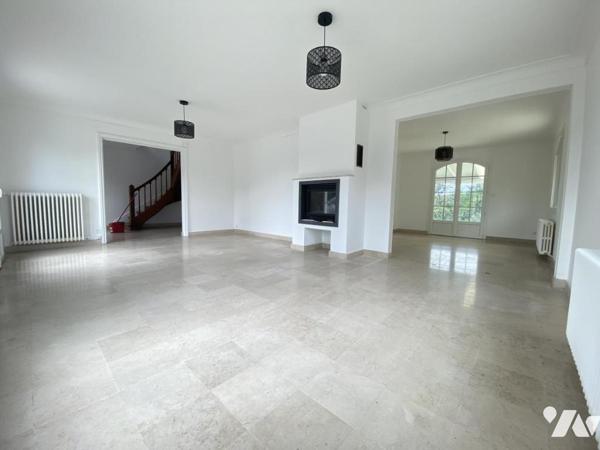 Maison centre de PONTCHATEAU