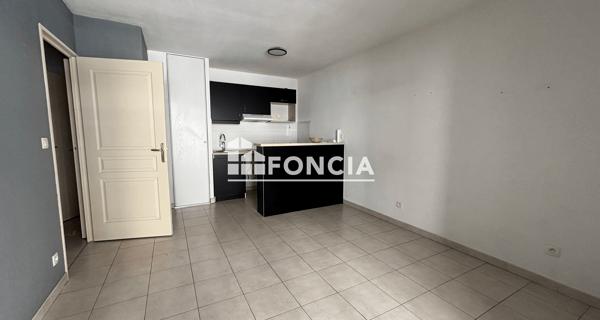 Location Appartement 2 pièces 34.83 m² - Villefranche-sur-saône 69400