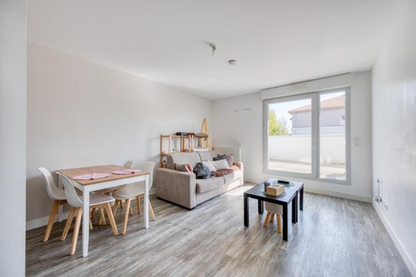 T2 idéal étudiant, jeune actif ou investisseur   À deux pas