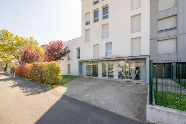 T2 idéal étudiant, jeune actif ou investisseur   À deux pas