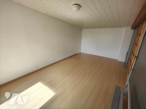 VALLET – Maison de village de 120 m² habitables avec jardin
